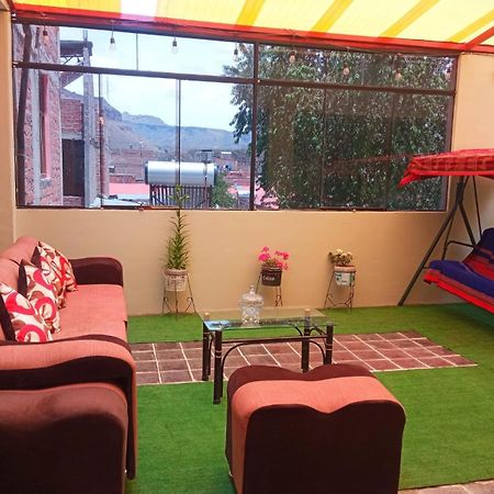Sumac Wasi Hostel Чивай Екстериор снимка