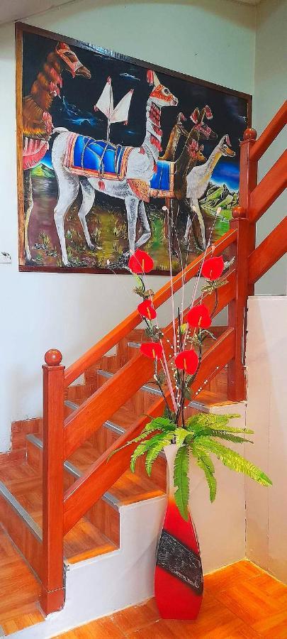 Sumac Wasi Hostel Чивай Екстериор снимка