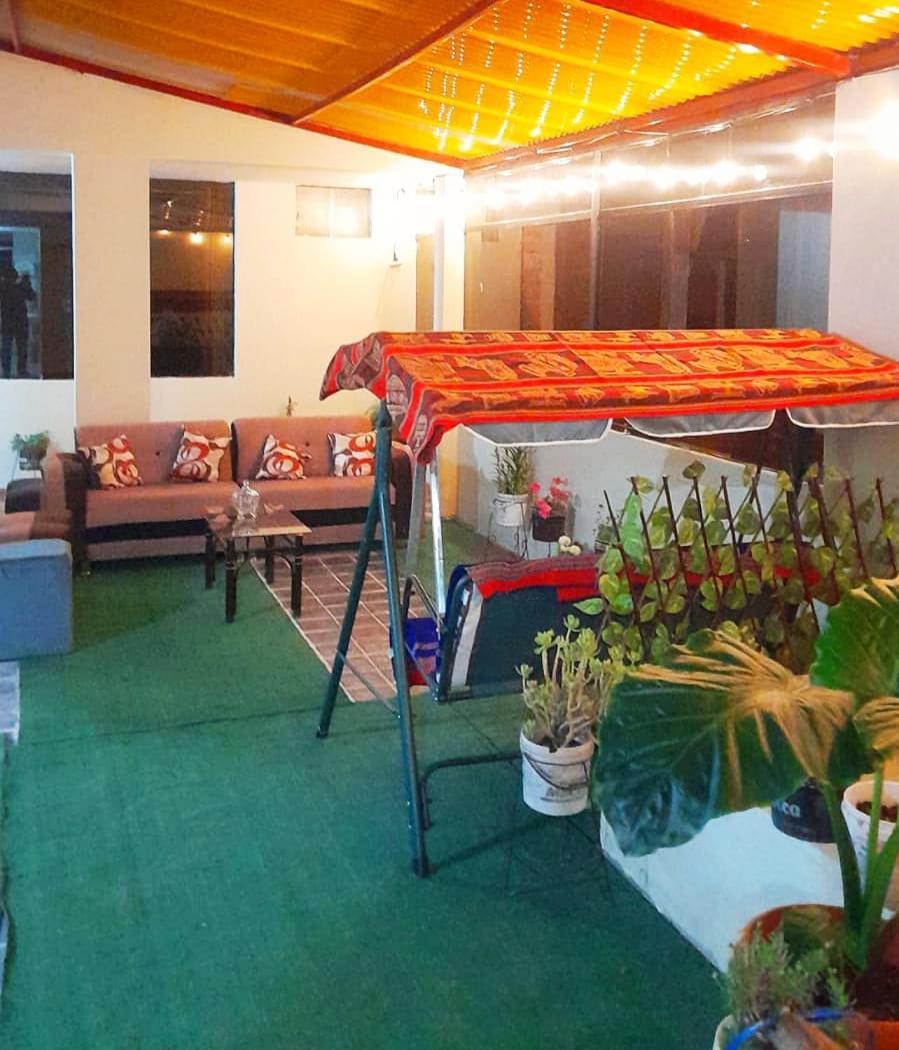 Sumac Wasi Hostel Чивай Екстериор снимка